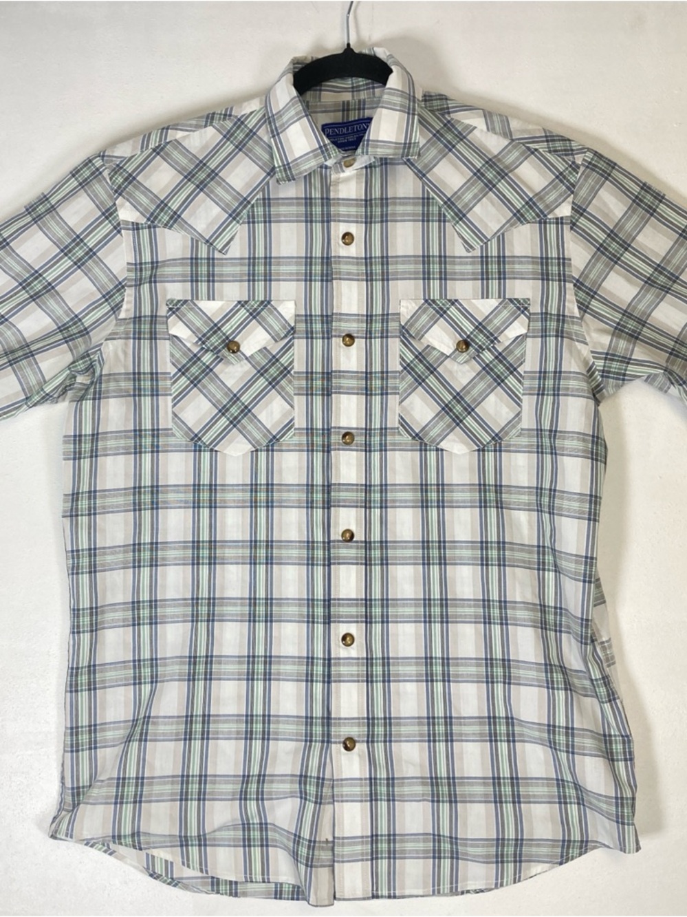Pendleton Frontier Button Up Shirt Men's S Gray Plaid Pearl Snap Short Sleeve